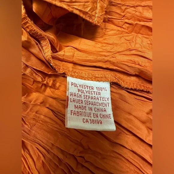 NWOT Clara Women's Vibrant Orange Crinkle Button-Down Shirt - Picture 15 of 15